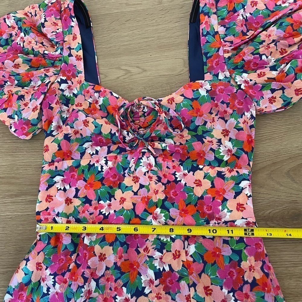 Charlie Holiday Valentina Floral Midi Dress - Picture 7 of 12